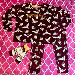 🧹⚡️ HARRY POTTER HOGWARTS PAJAMA SET ⚡️🧹